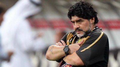 Maradona podr�a dirigir en Mendoza