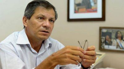  B�ez destac� el acceso a la informaci�n y apunt� a De la Sota