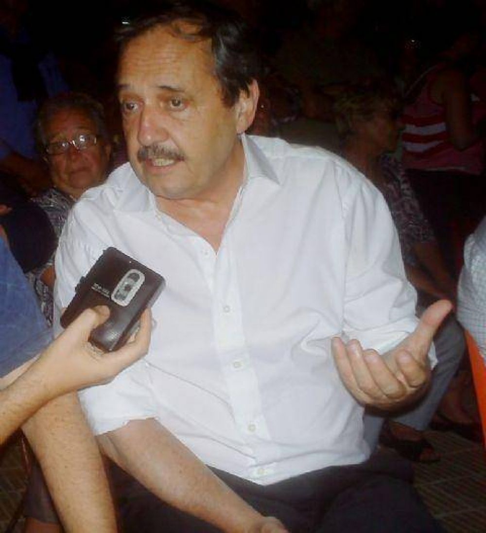 Alfons�n sobre De Narv�ez: �A nivel nacional no compartimos absolutamente nada�