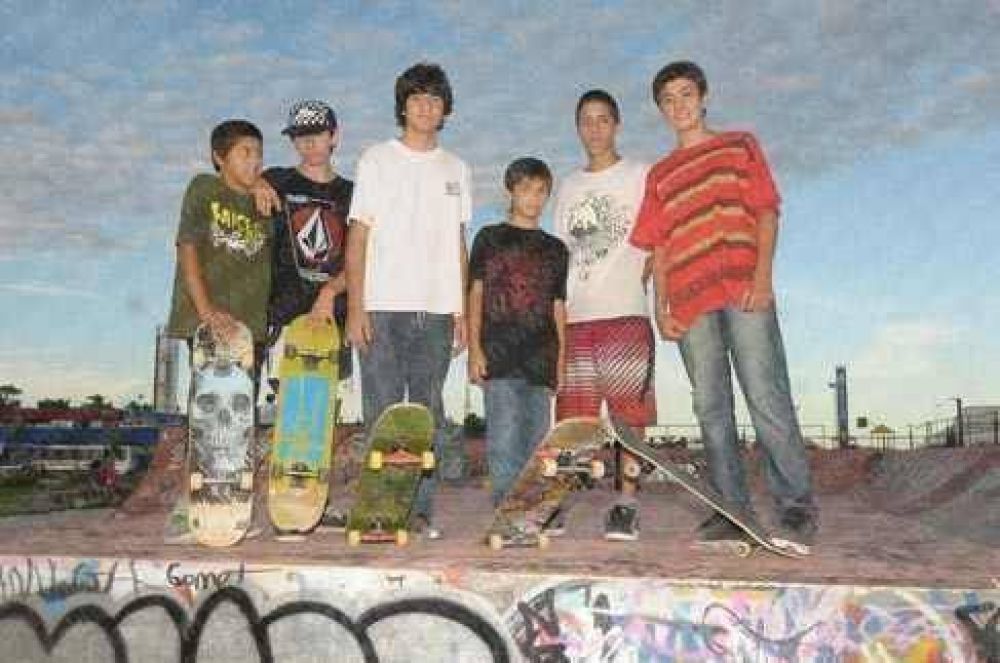 La Ciudad, invadida por rollers y skates
