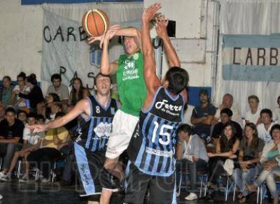 Ferro gan� el primer juego de la serie