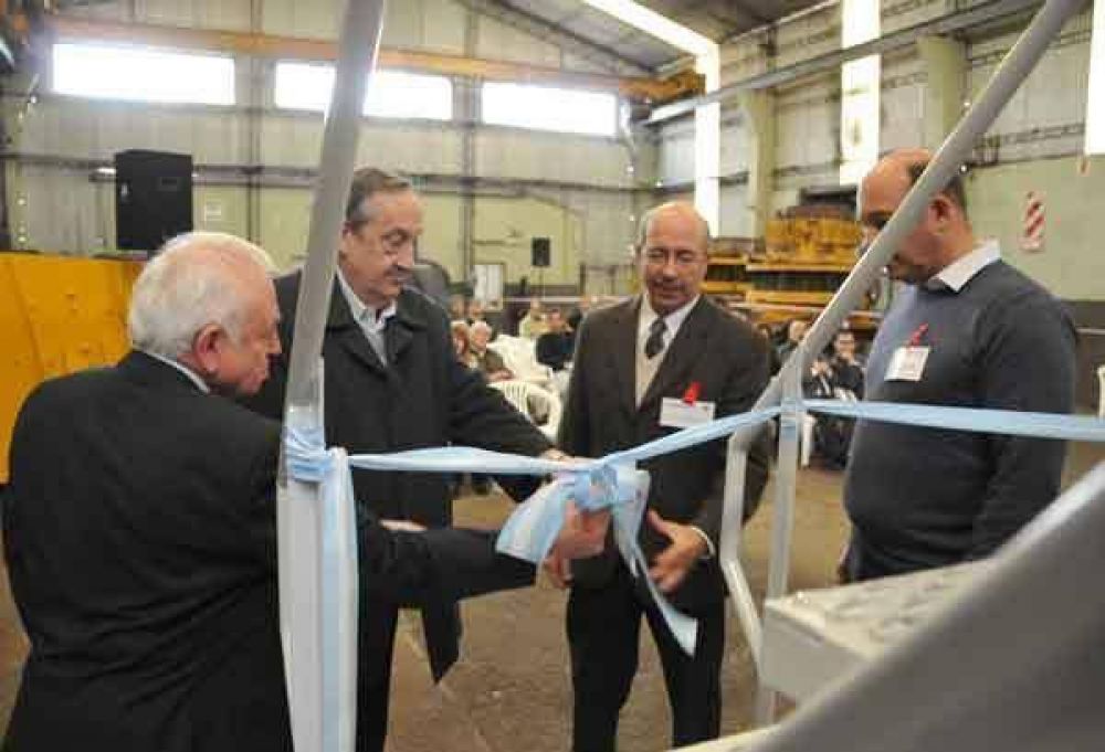 Lunghi destac� las millonarias inversiones productivas en Tandil