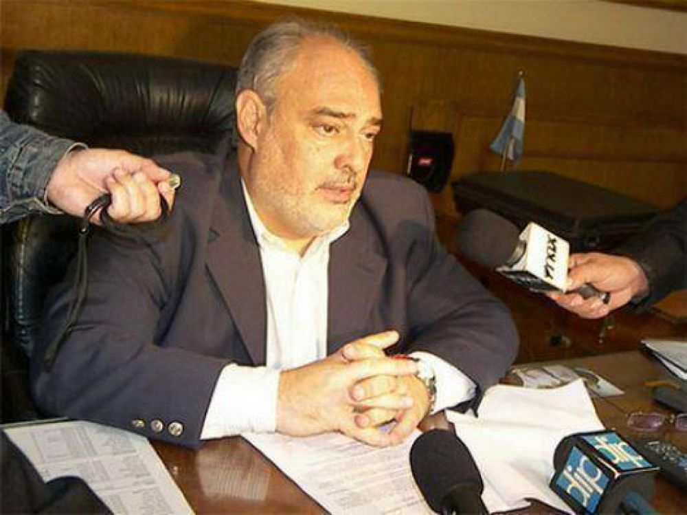 El aumento a docentes significar� una inversi�n provincial de $220 millones