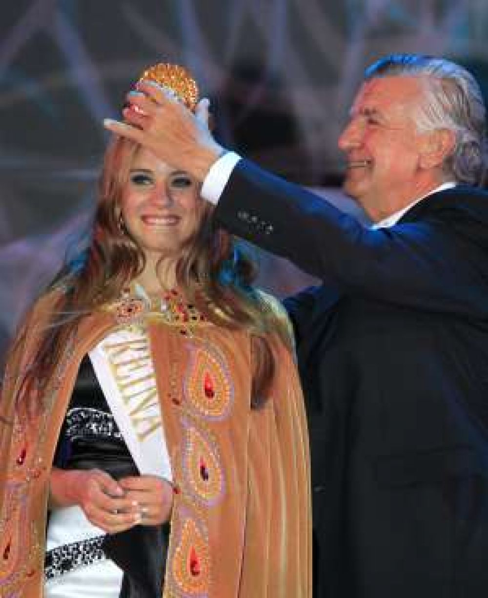 Mar�a Emilia gan� con suspenso