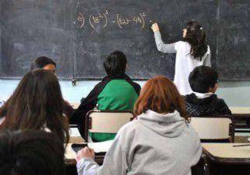 La provincia tiene cada vez menos cantidad de profesores secundarios 