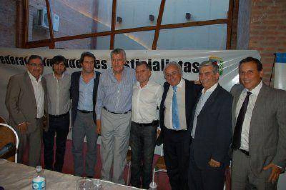 Intendentes justicialistas del pa�s visitaron San Juan