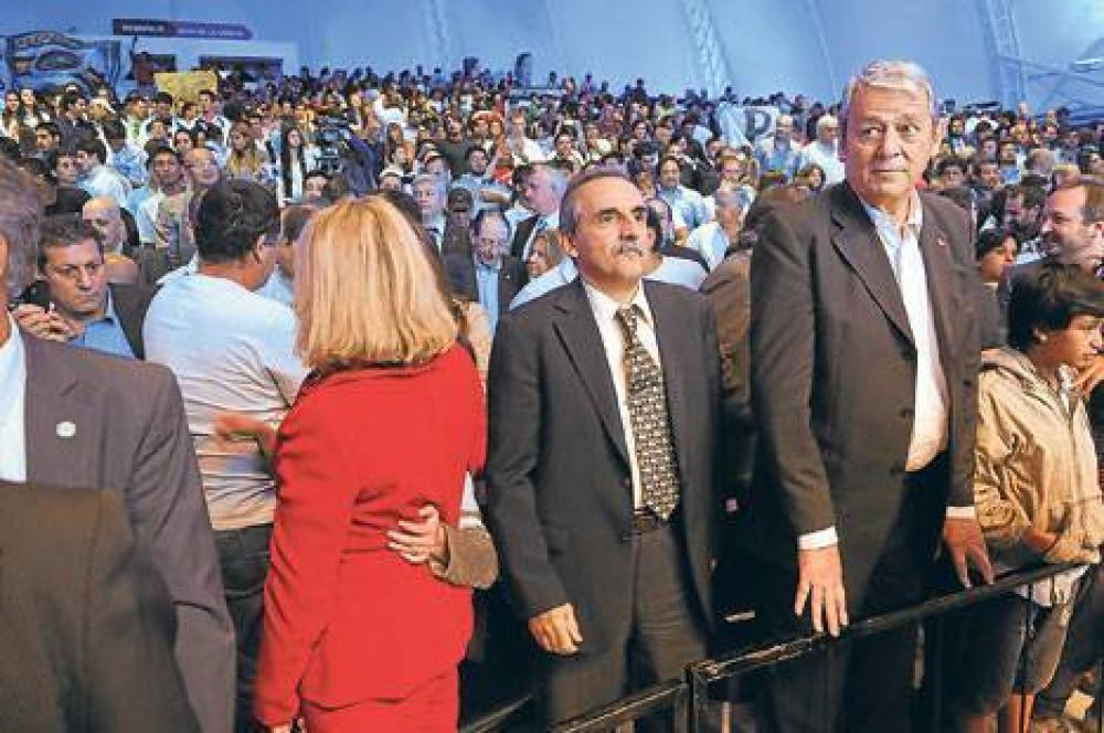 Estudian aplicar precios m�ximos para nacionalizar el congelamiento