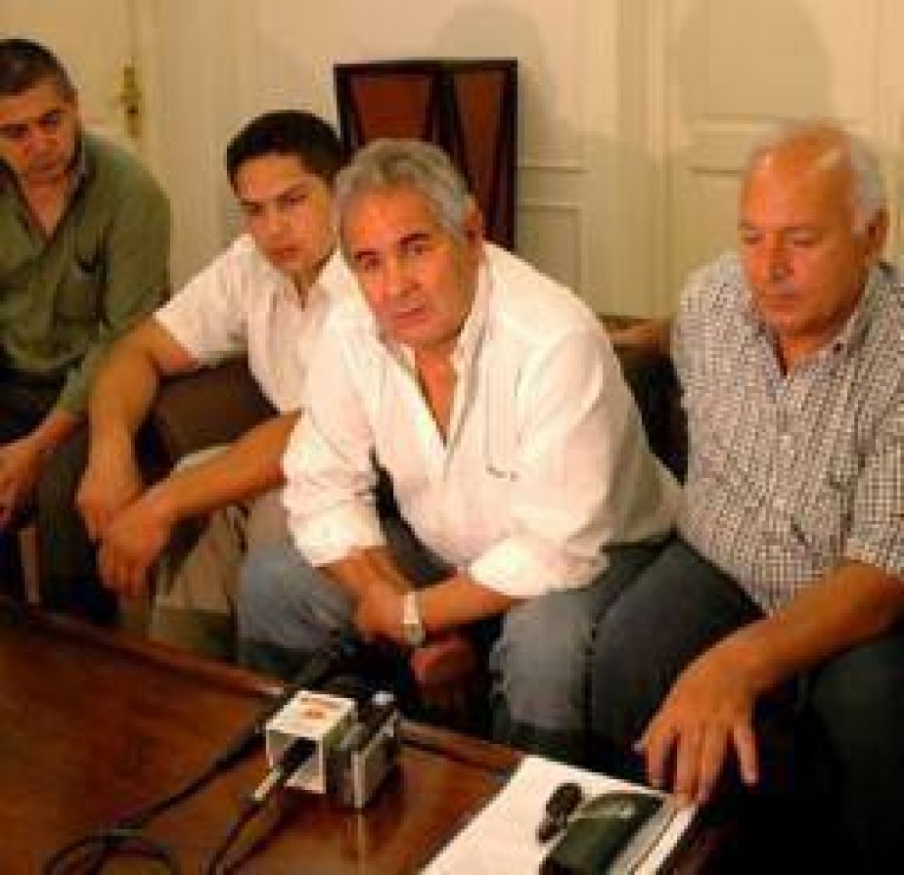 Lapidario. �Vamos a terminar con un cementerio industrial�