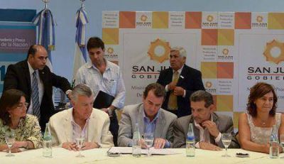 Mendoza acord� con San Juan, La Rioja y Catamarca el precio del mosto