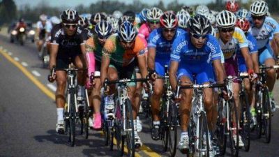 Vuelta de Mendoza: Rom�n Villalobos gan� la novena etapa