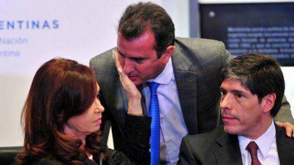 Quincho: Vendimia pol�tica, el 47, encuestas y chismes hot