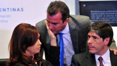 Quincho: Vendimia pol�tica, el 47, encuestas y chismes hot