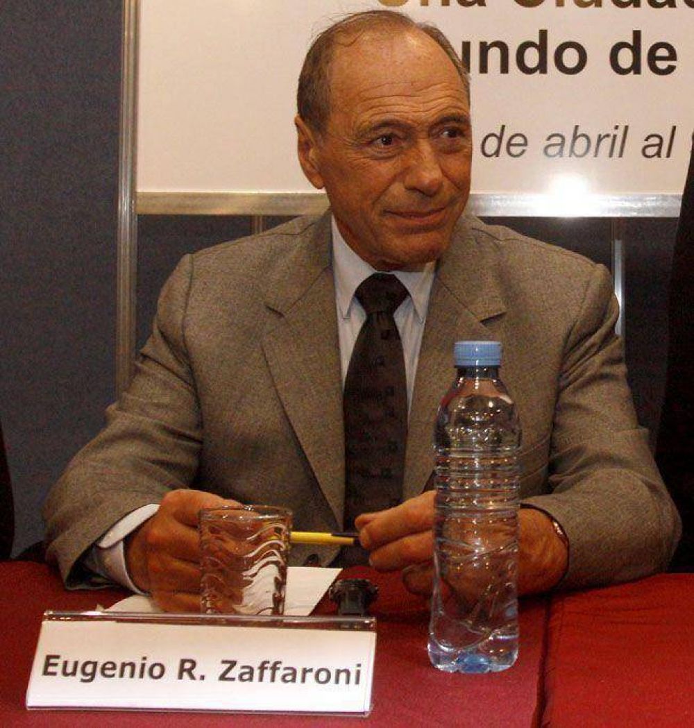 El 14 de marzo, Zaffaroni recibir� el t�tulo de �profesor honorario�