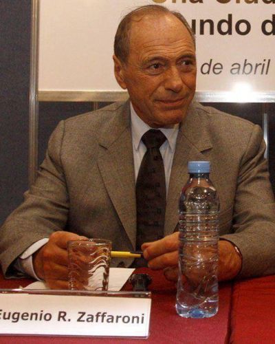 El 14 de marzo, Zaffaroni recibir� el t�tulo de �profesor honorario�