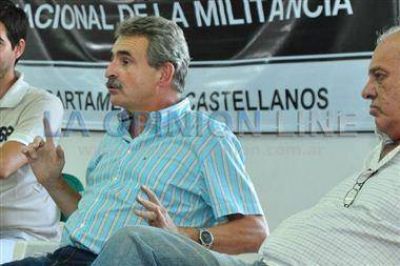 Rossi apuesta a unificar elecciones y lista del PJ