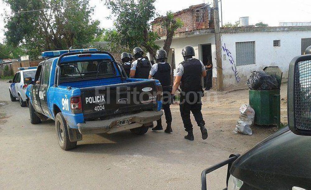 Allanamientos y detenciones en Playa Norte y Centenario