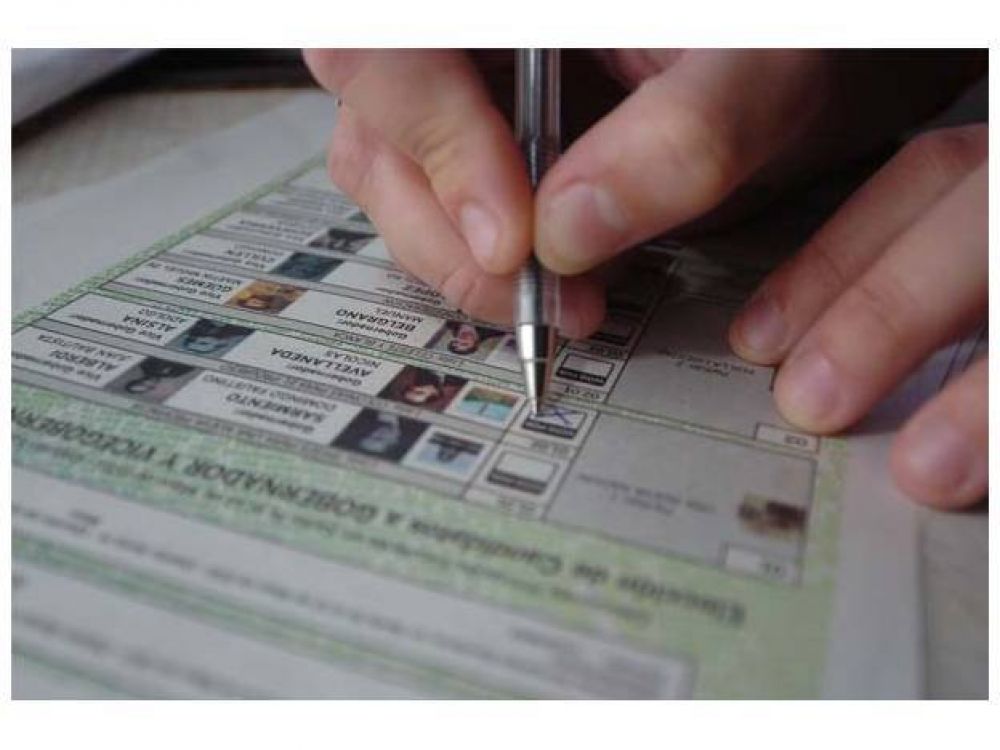 Elecciones 2013: el Ejecutivo abre el di�logo con los partidos pol�ticos