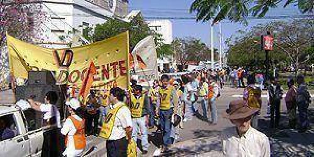 CTERA dispuso un paro el lunes y movilizaci�n el 6 de marzo