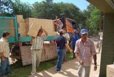 Intentaron asaltar los camiones que trasladaban los modulos alimentarios para comunidades abor�genes 