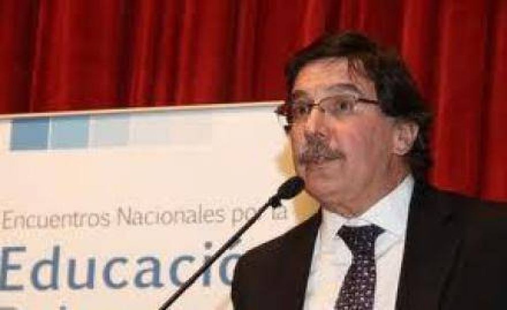 El ministro Sileoni acompa�ara a Insfran en el acto de inicio del ciclo lectivo en nuestra provincia. 
