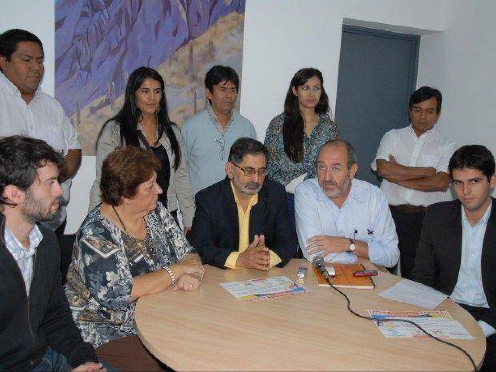 Paseo de compras escolar para descomprimir la concurrencia a las librer�as