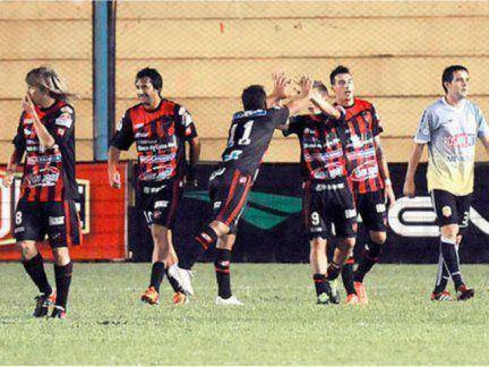  En el Grella, Patronato recibe a Ferro