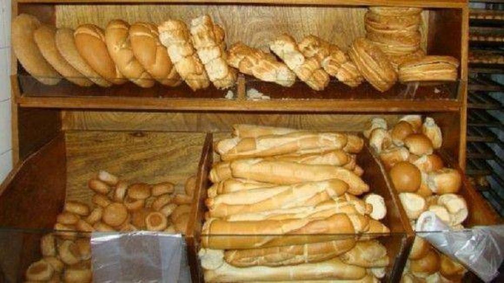 Desde hoy el precio del pan sube a 14 pesos