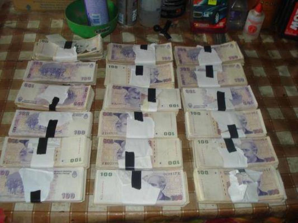 La esposa del titular de la AFIP no sabia cuanta plata le robaron