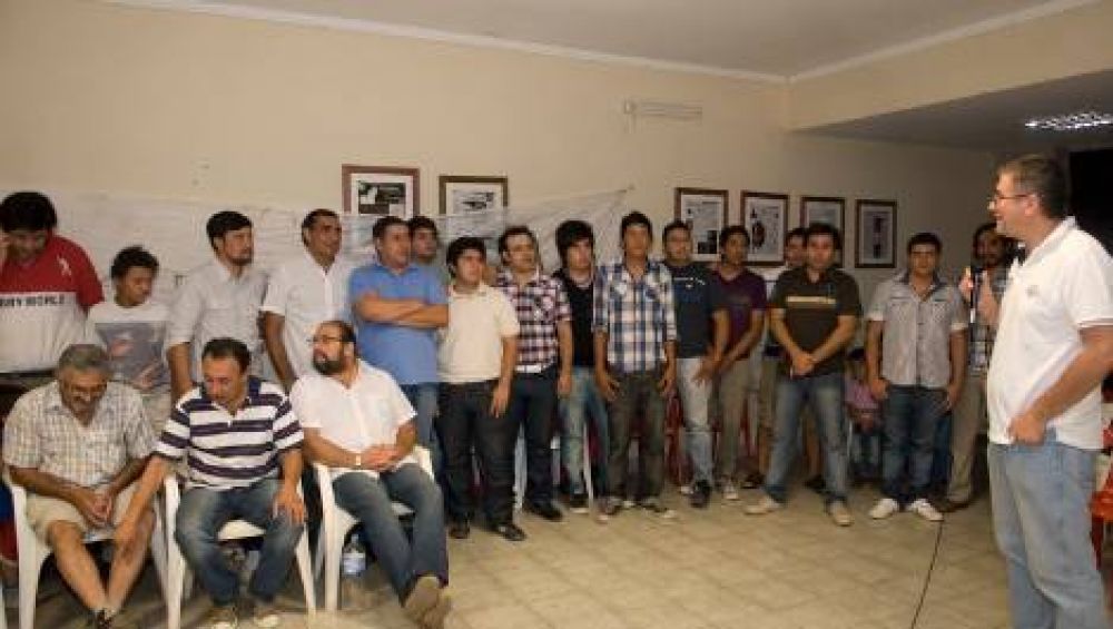 La CPR acord� llevar candidatos en octubre