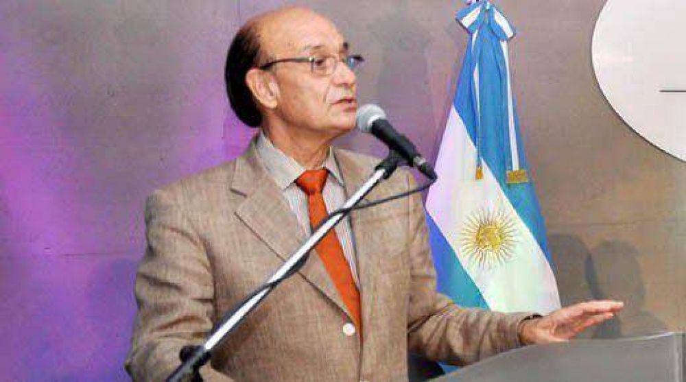 Para De la Sota, no hay paro