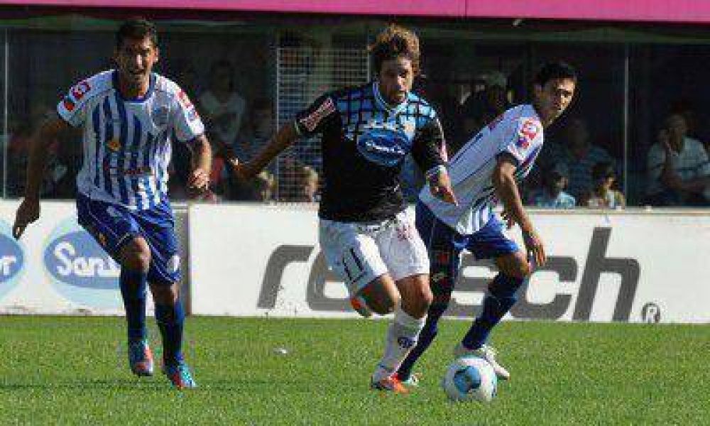 Godoy Cruz se hizo fuerte en Santa Fe y derrot� por 2 a 1 a Atl�tico de Rafaela