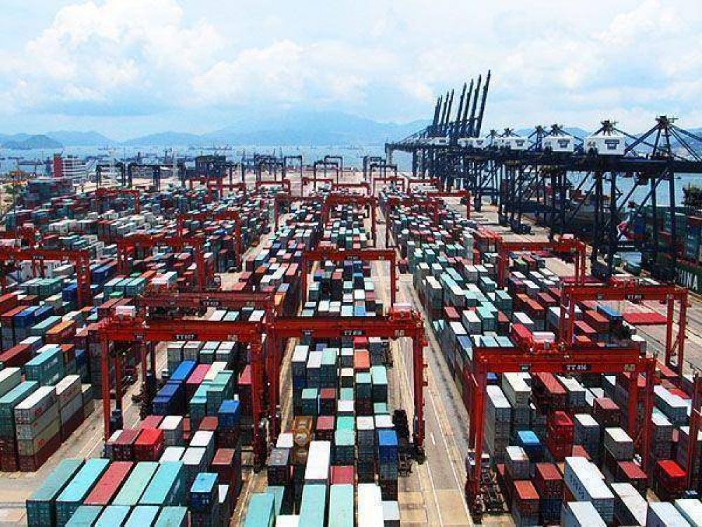 El Gobierno estudia abrir las importaciones