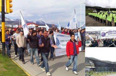 Por temor a las marchas cambian el escenario