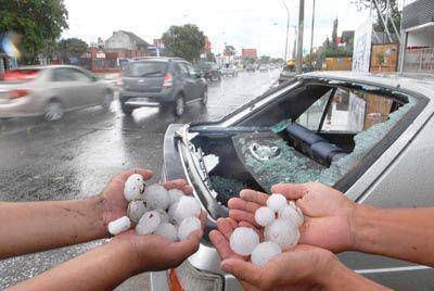 Numerosos da�os caus� la peor ca�da de granizo de los �ltimos 35 a�os