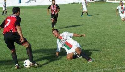 Kimberley logr� la clasificaci�n, Pe�arol qued� a un paso y Urquiza volvi� a ganar