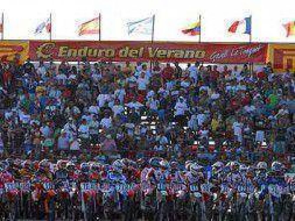 Enduro del Verano 2013: Una multitud llegó a Villa Gesell para presenciar la última prueba