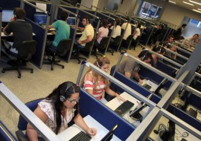 Turnos para hospitales y cr�ditos, a trav�s del 0800