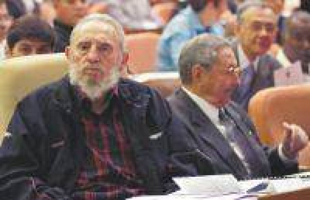 Ra�l Castro anunci� que se retirar� del poder en 2018
