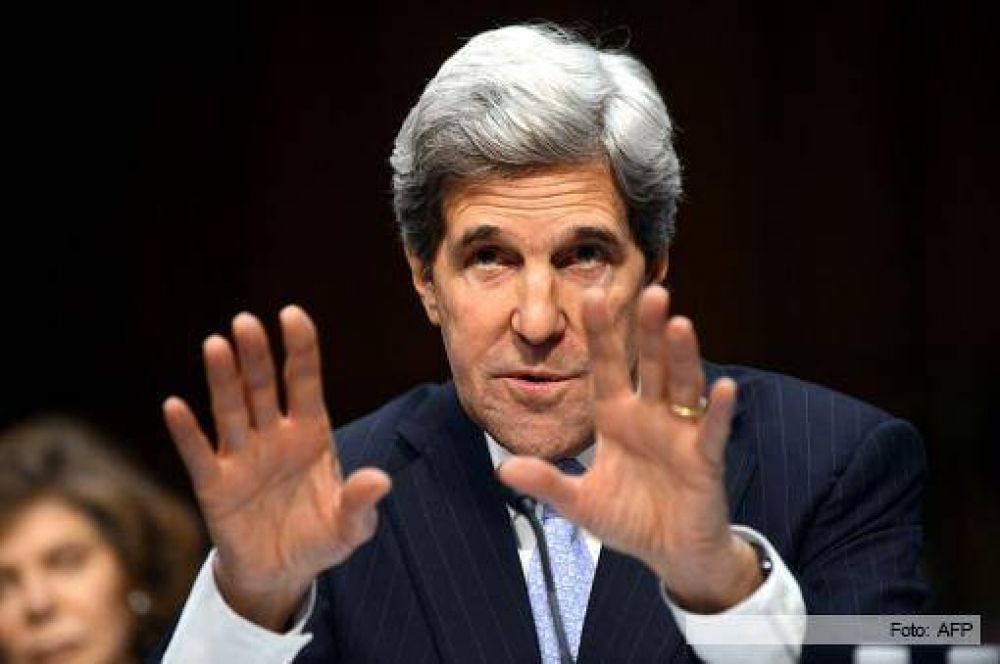 John Kerry, secretario de Estado estadounidense, inici� su primer viaje hacia Europa y Medio Oriente