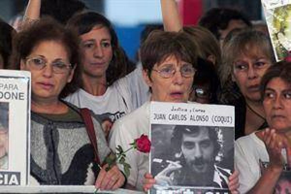 Familiares de v�ctimas de la tragedia de Once repudiaron los dichos de An�bal Fern�ndez