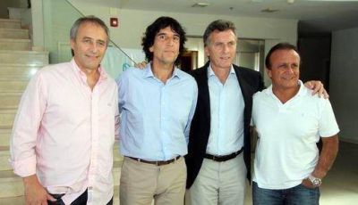 Con raid medi�tico, Macri present� candidatura de Baldassi
