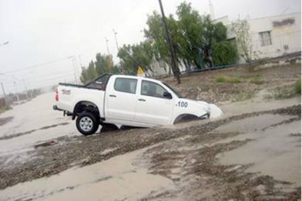 Grandes inundaciones y cuantiosos da�os materiales
