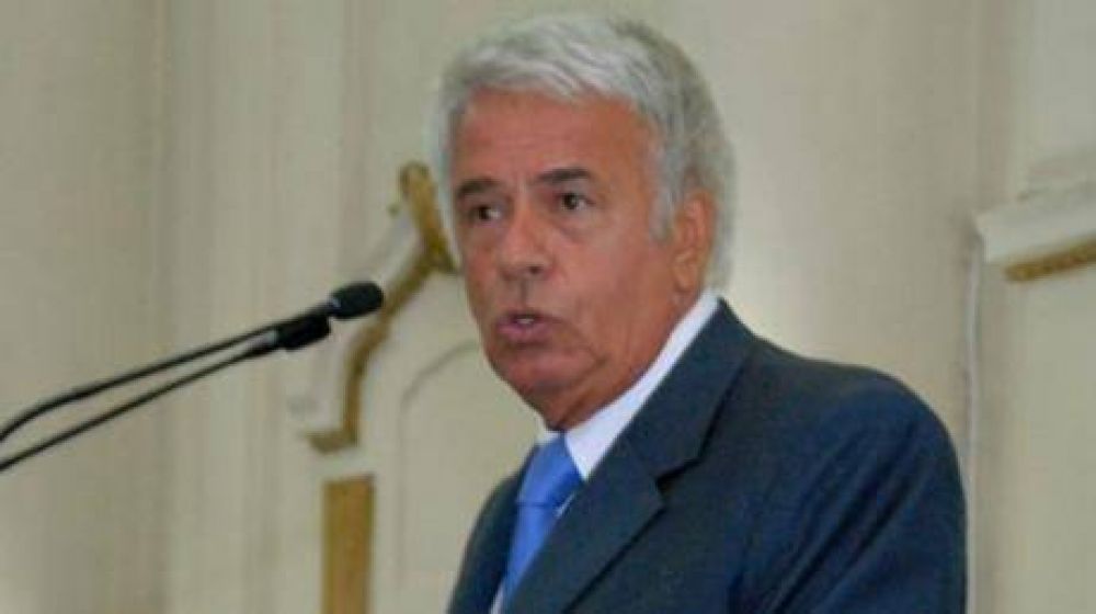De la Sota: Yo pago el 26% y no le pido plata a nadie