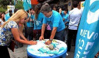 Re�nen 10 mil firmas contra aumento del subte