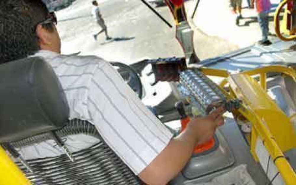Declaran emergencia de transporte urbano de pasajeros en S�enz Pe�a