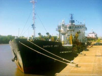 Arribar�an al puerto local diez barcos en el a�o