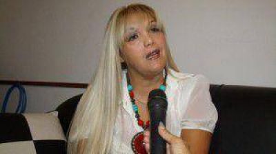 Estela Escobar: �Los gremios docentes siempre estamos abiertos al di�logo�