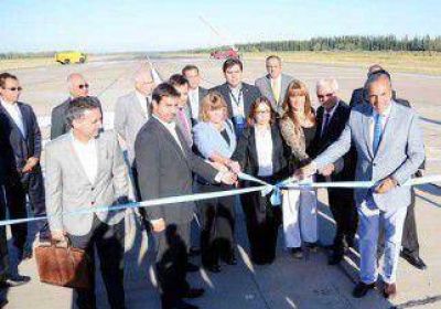 Invertir�n 26 millones de pesos en el edificio del aeropuerto Per�n 