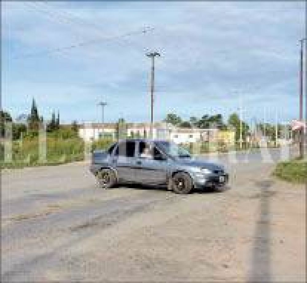 Est� en mal estado el cruce ferroviario de la Ruta 19