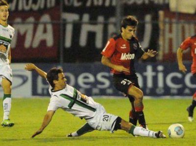 Newell's logr� empatar tras estar en desventaja ante San Mart�n
